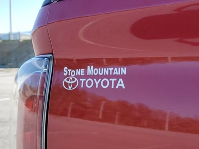 2022 Toyota Tacoma 2WD SR5