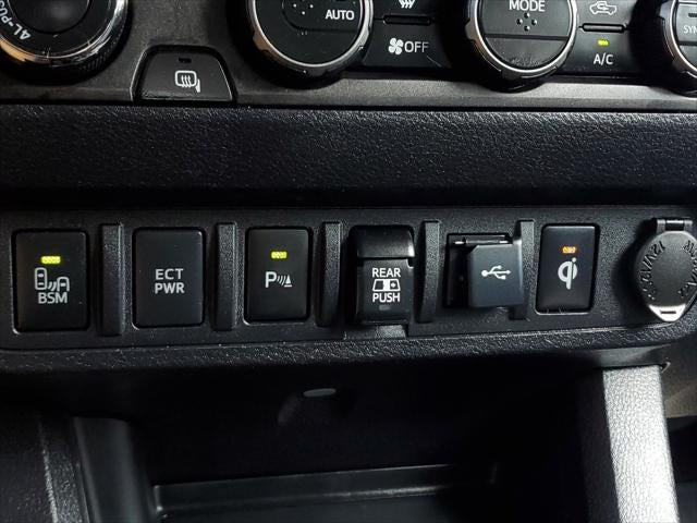 2022 Toyota Tacoma 4WD TRD Off Road