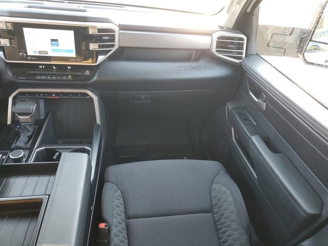 2022 Toyota Tundra 2WD SR5