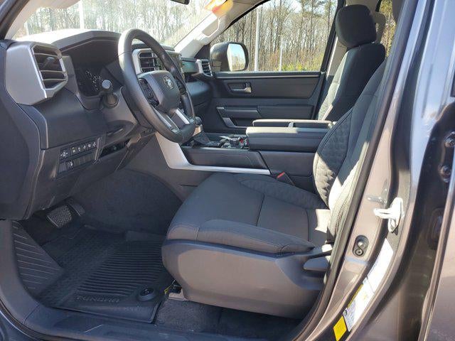 2024 Toyota Tundra 4WD SR5