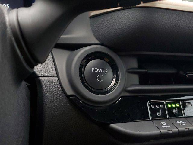 2025 Toyota Crown Signia Limited