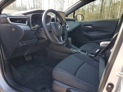 2025 Toyota Corolla Hatchback SE