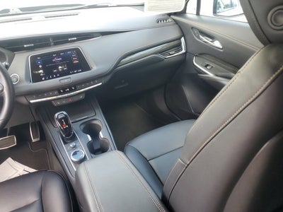 2022 Cadillac XT4 AWD Sport