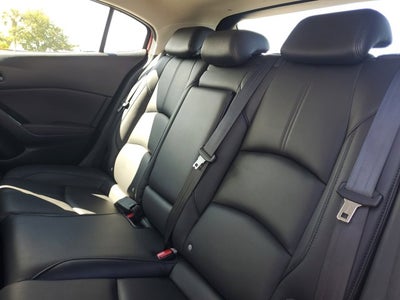 2018 Mazda Mazda3 5-Door Touring