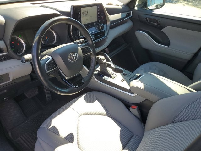 2021 Toyota Highlander Hybrid LE