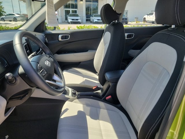 2023 Hyundai Venue SEL