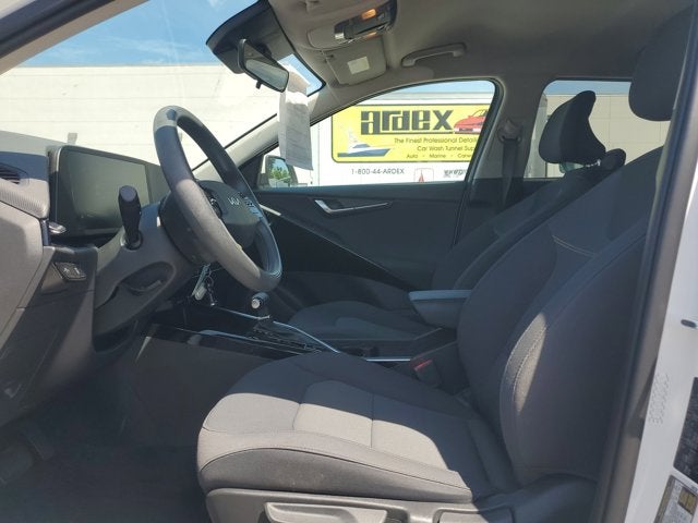 2024 Kia Niro LX