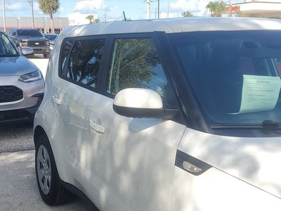 2014 Kia Soul Base