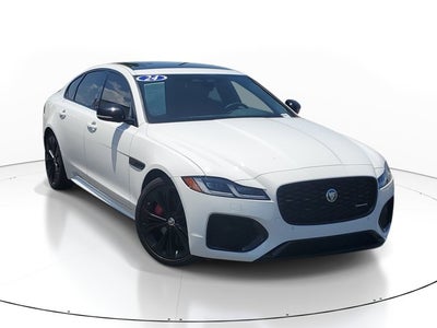 2024 Jaguar XF R-Dynamic SE
