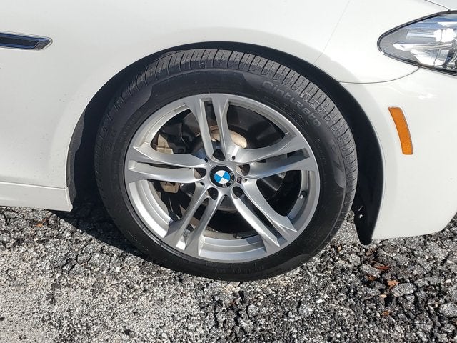 2016 BMW 5 Series 528i