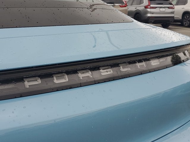 2022 Porsche Taycan Base