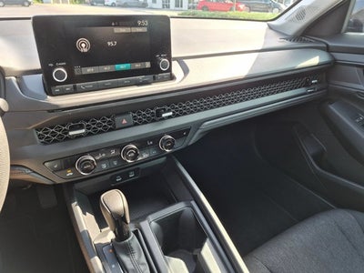 2025 Honda Accord SE