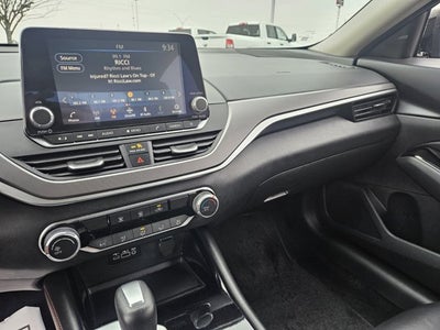 2025 Nissan Altima 2.5 SR