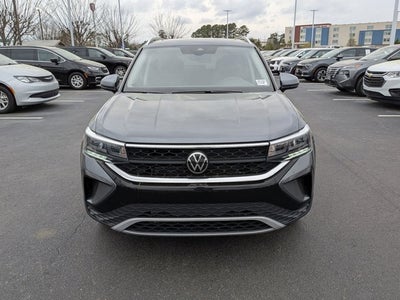 2024 Volkswagen Taos 1.5T SE