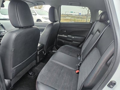 2024 Mitsubishi Outlander Sport 2.0 SE