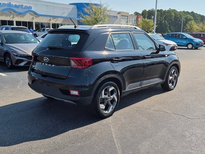 2025 Hyundai Venue SEL