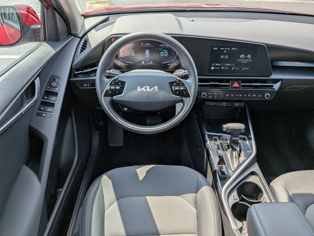 2025 Kia Niro LX