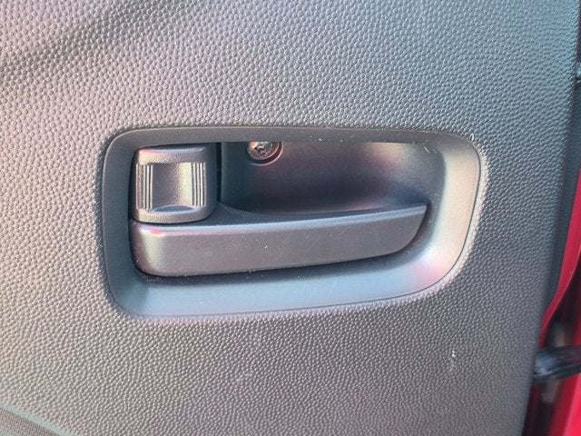 2024 Mitsubishi Mirage LE