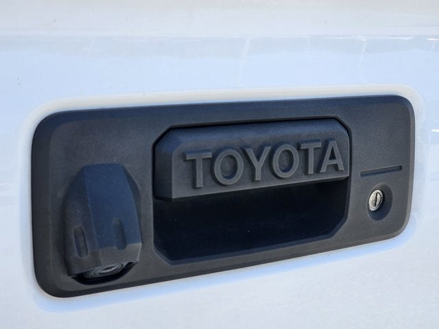 2021 Toyota Tacoma 2WD SR5