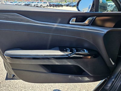 2021 Kia K5 EX