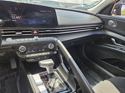 2023 Hyundai Elantra SEL