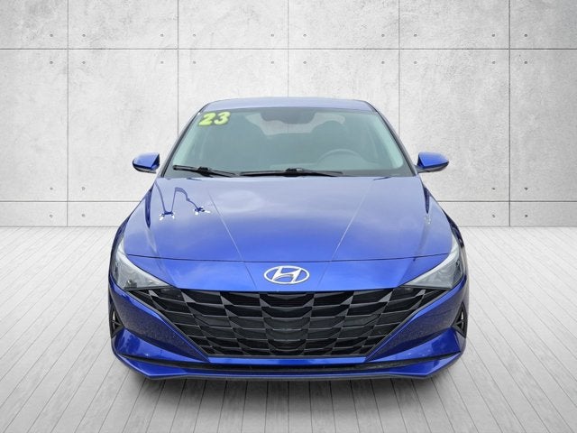 2023 Hyundai Elantra SE