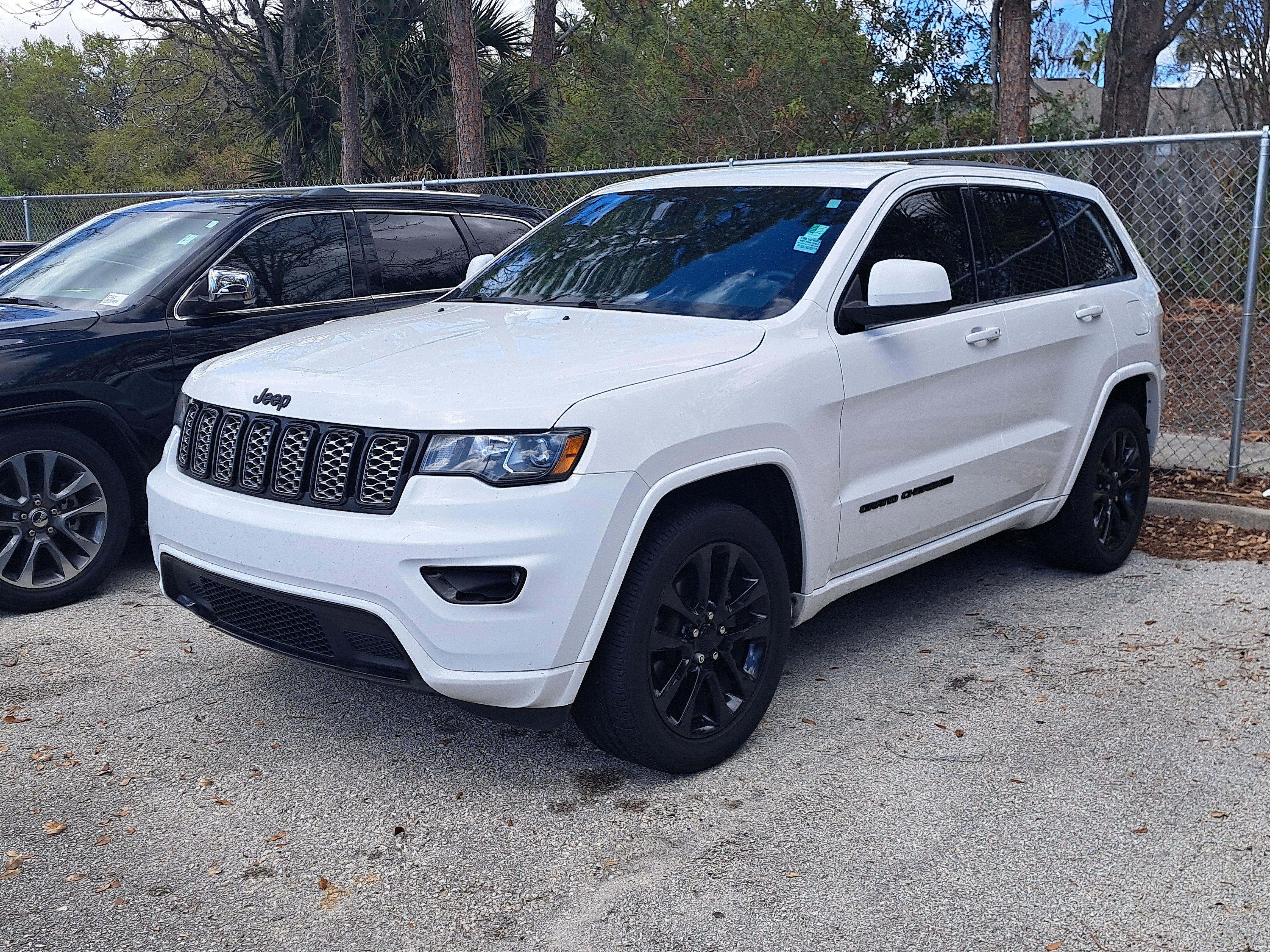 2017 Jeep Grand Cherokee Altitude
