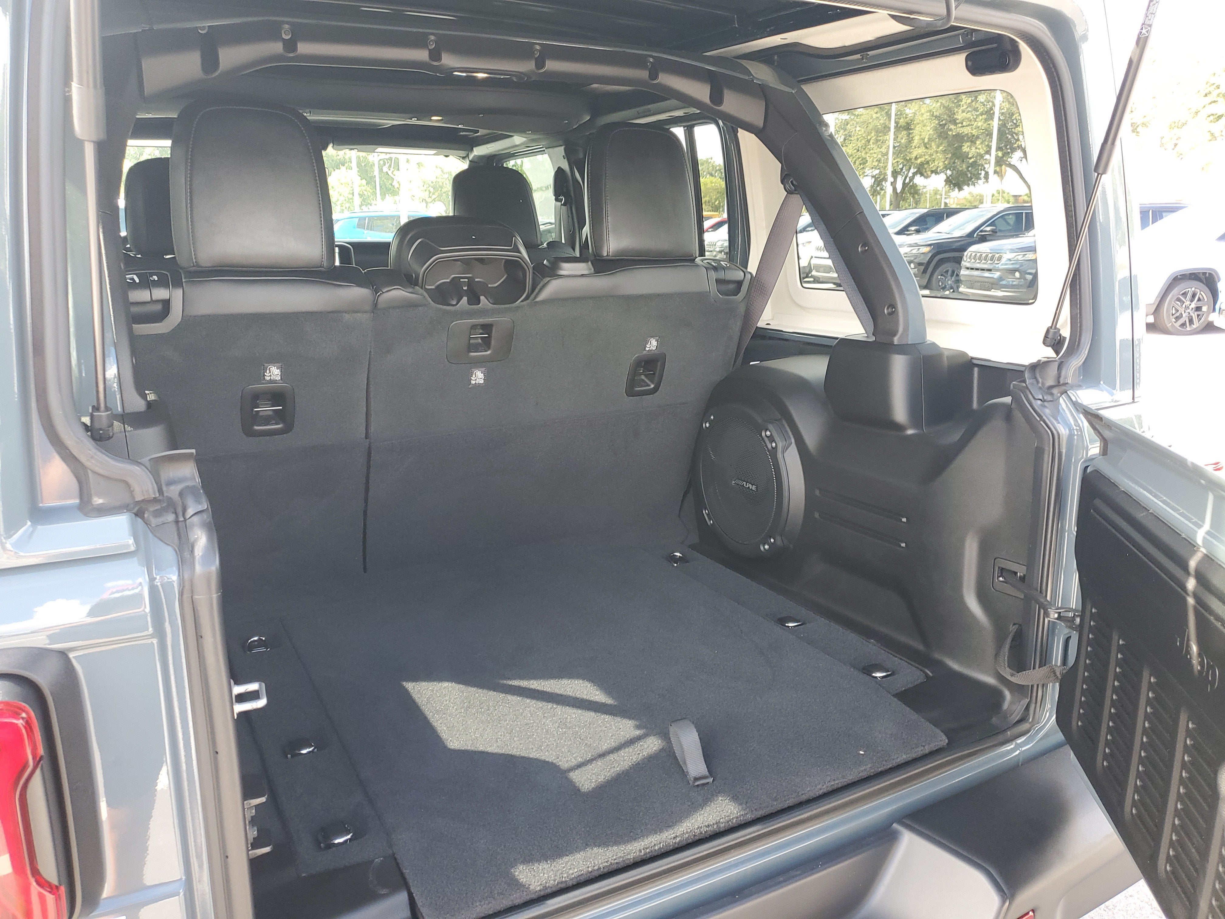 2025 Jeep Wrangler Rubicon X