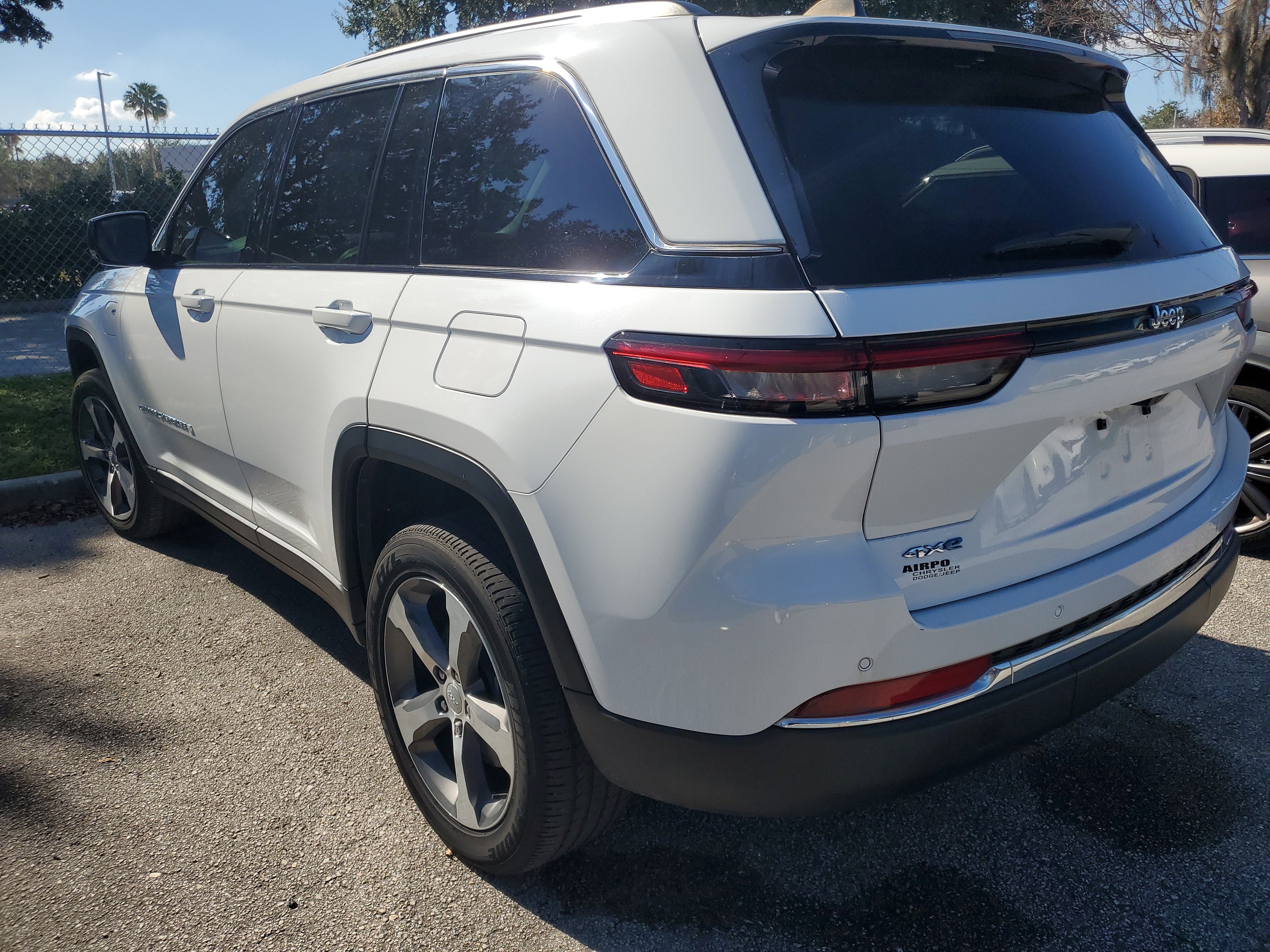 2022 Jeep Grand Cherokee 4xe 4x4