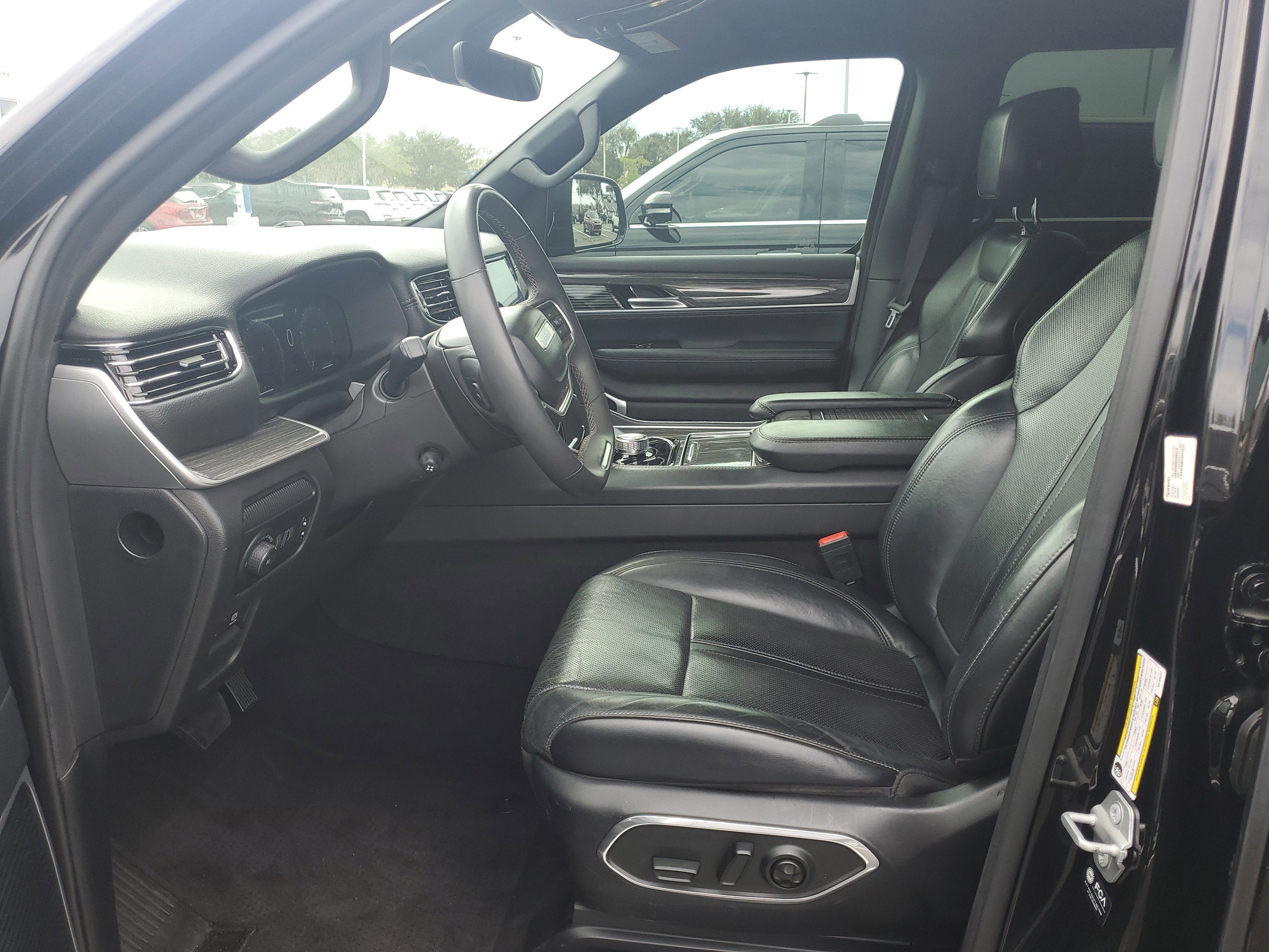 2022 Jeep Wagoneer Series II