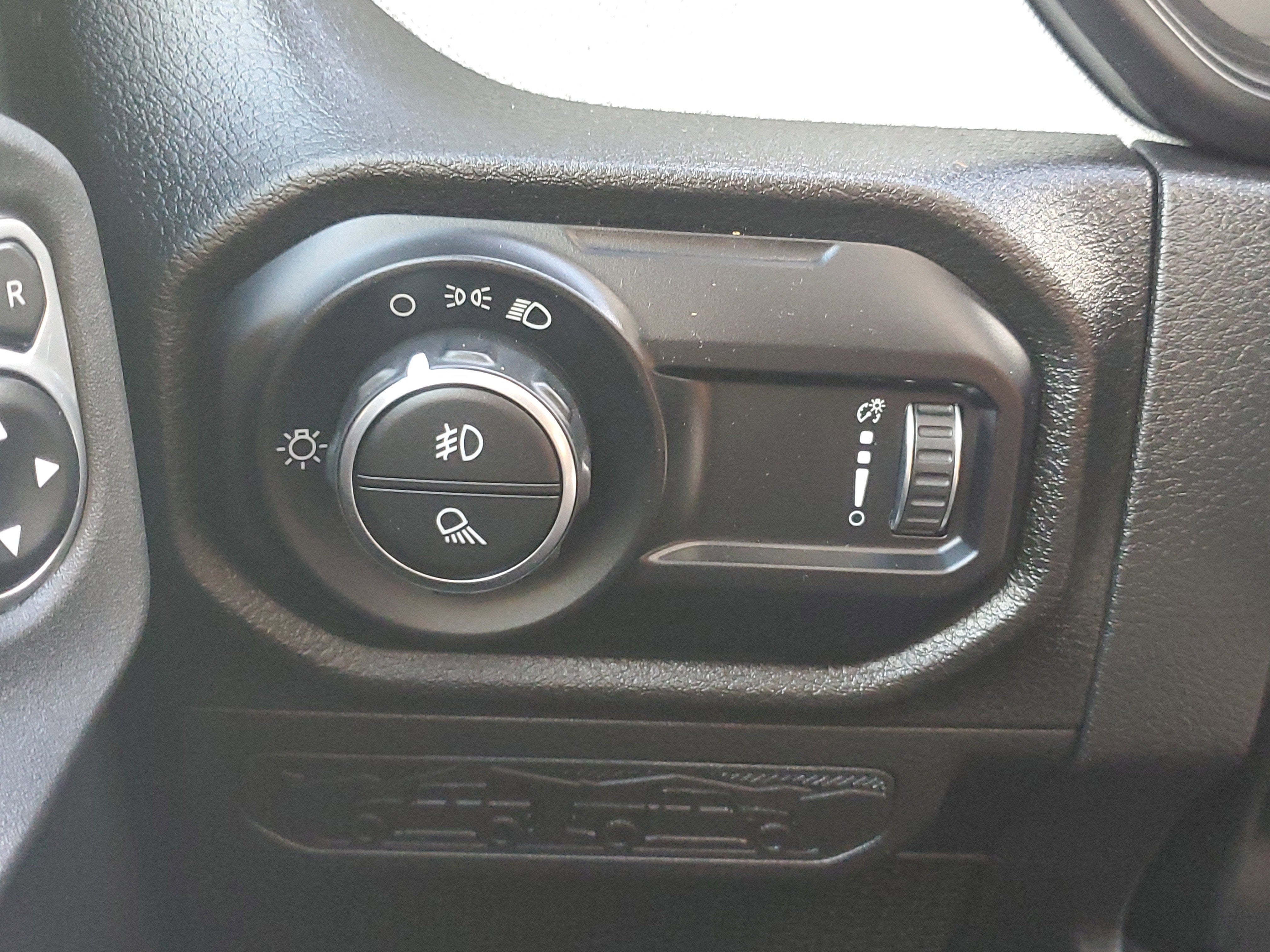 2025 Jeep Gladiator Nighthawk