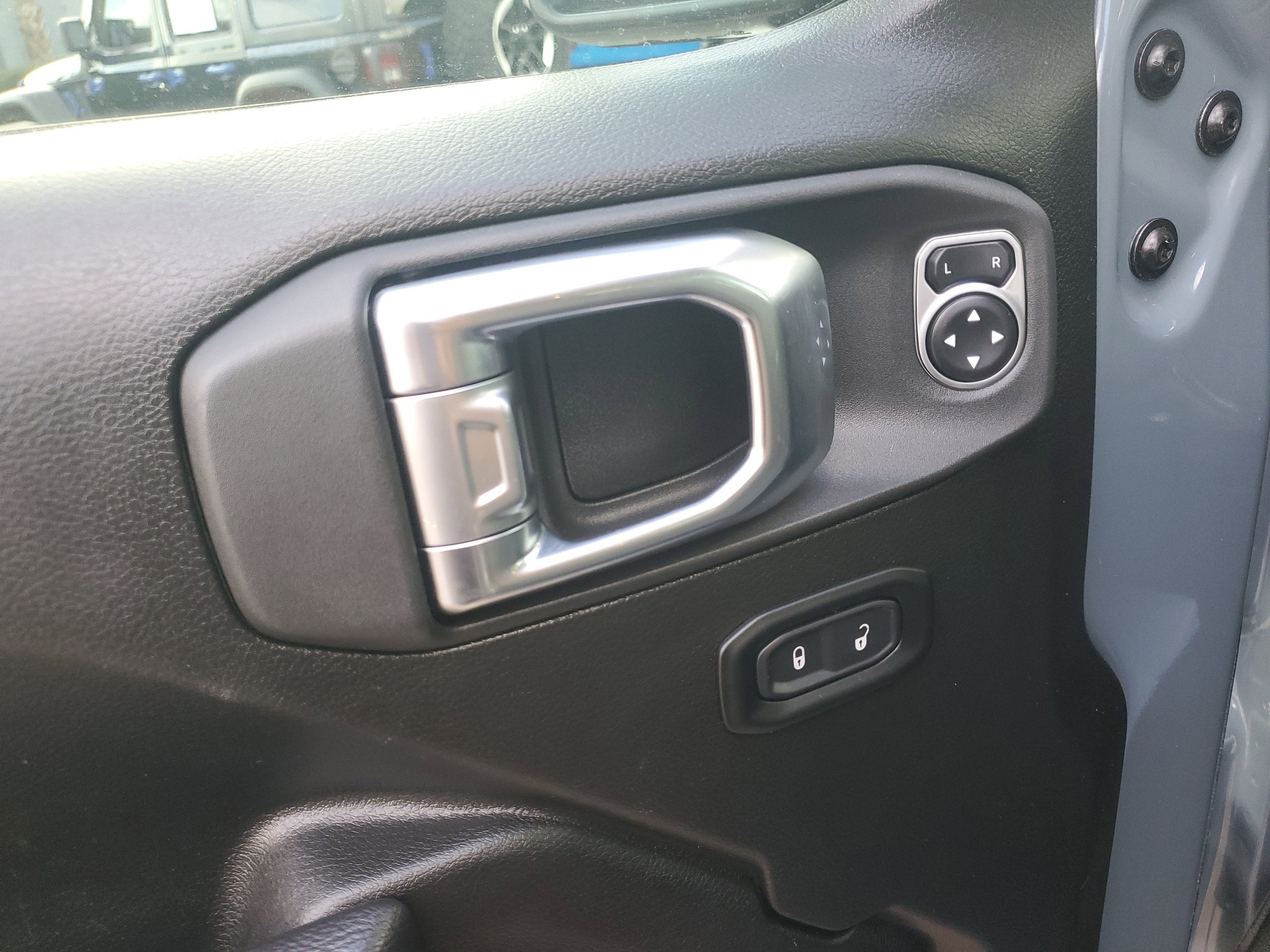 2025 Jeep Gladiator Nighthawk