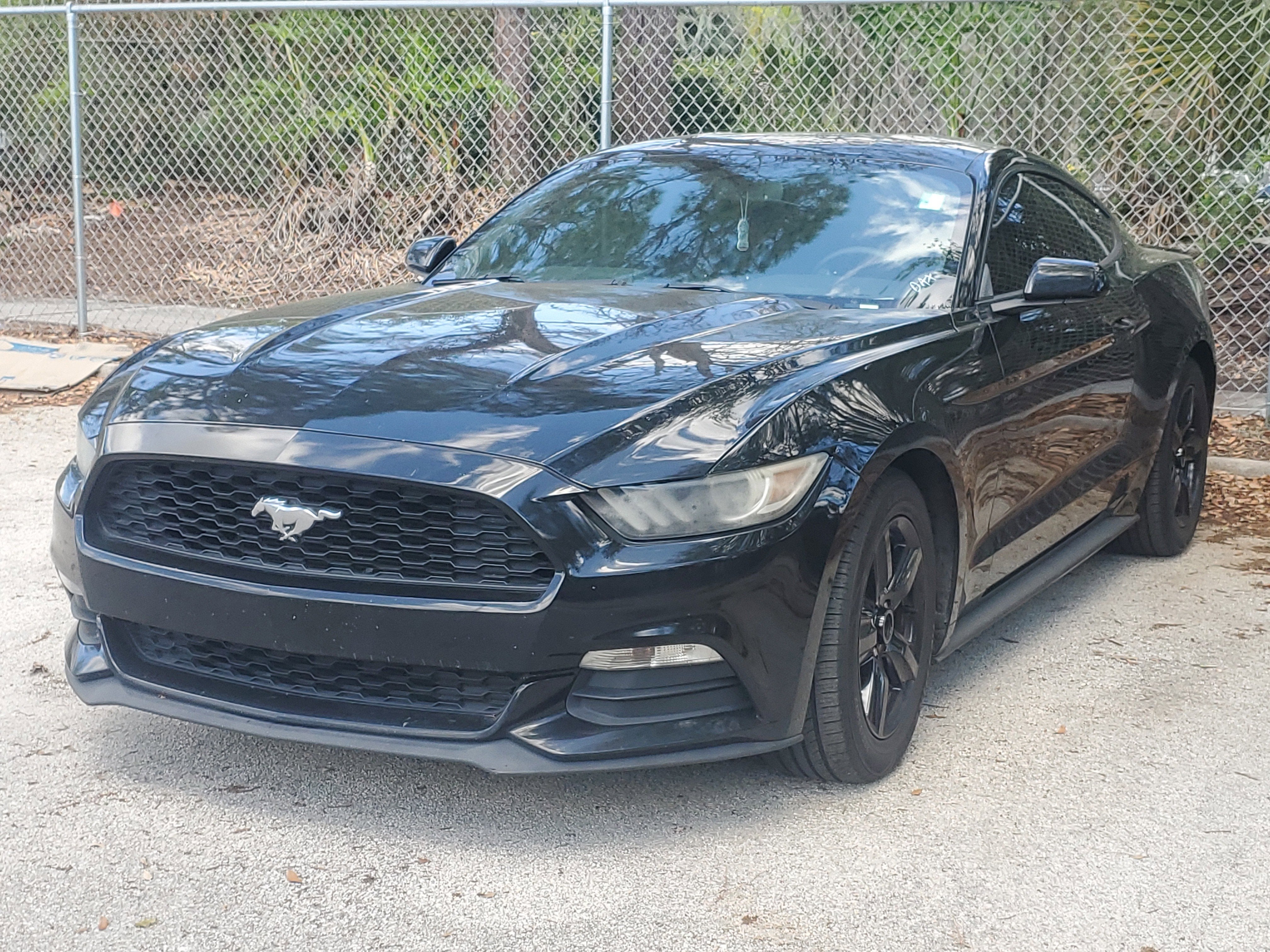2016 Ford Mustang V6