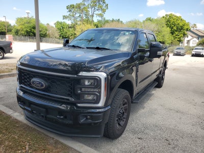 2024 Ford Super Duty F-350 SRW LARIAT