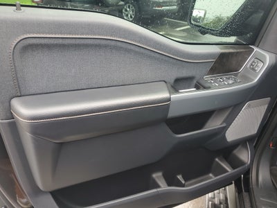 2023 Ford F-150 Lightning LARIAT