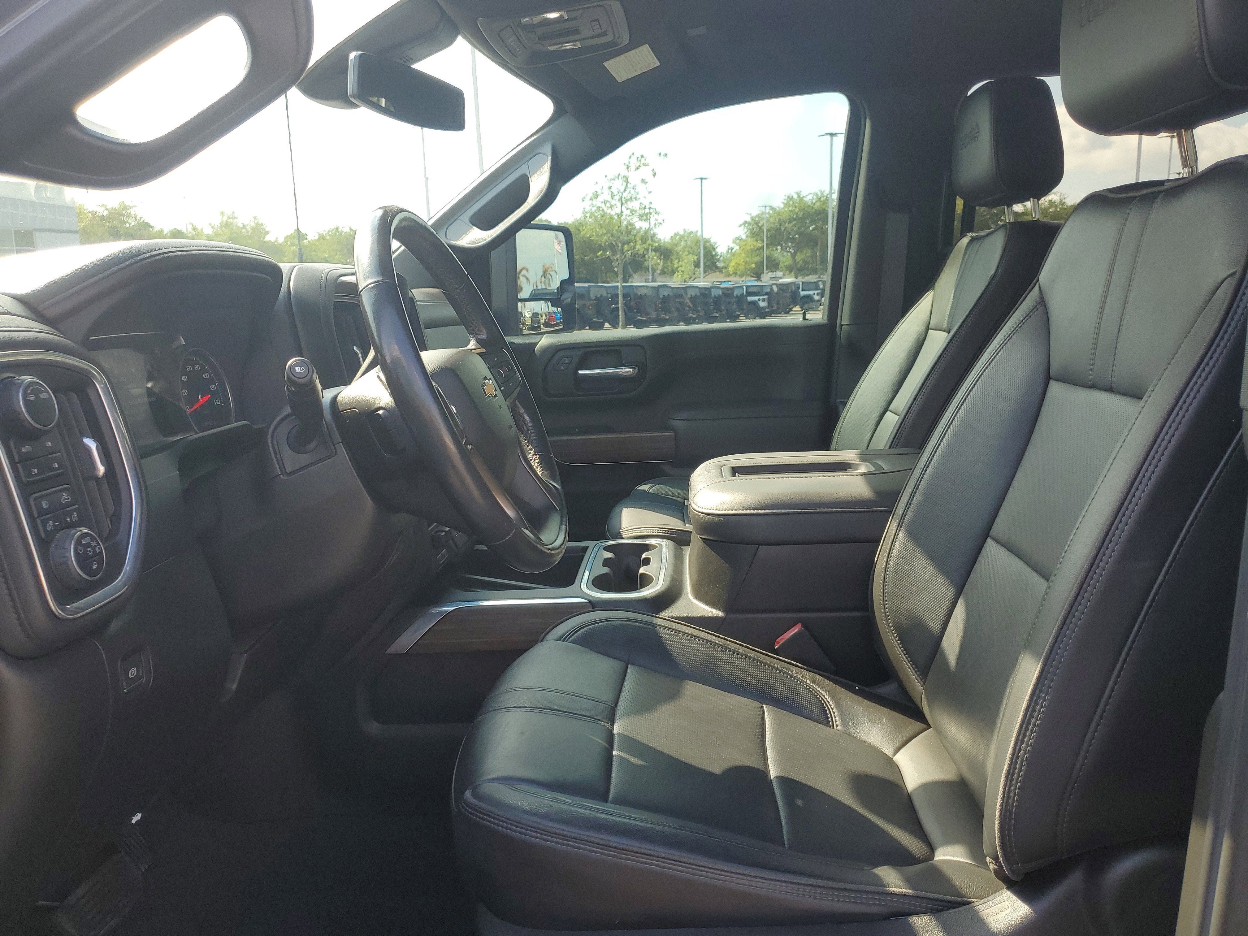 2022 Chevrolet Silverado 3500HD High Country