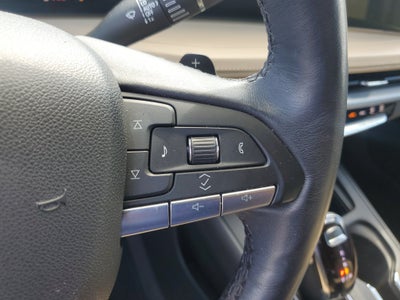 2024 Cadillac XT4 FWD Premium Luxury