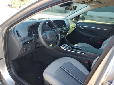 2022 Hyundai Sonata SE