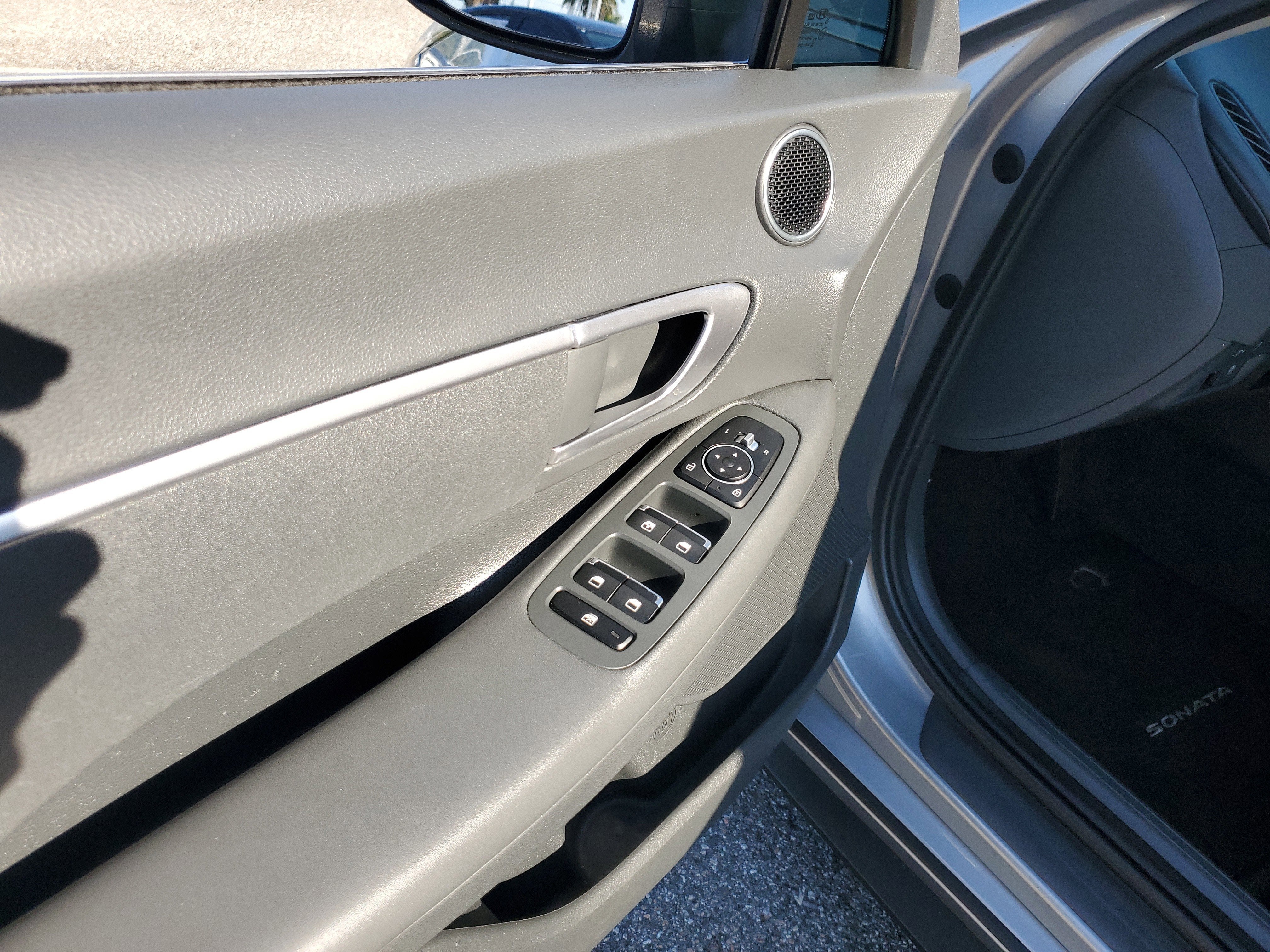 2022 Hyundai Sonata SE