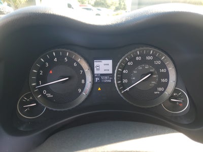 2015 INFINITI Q70 3.7