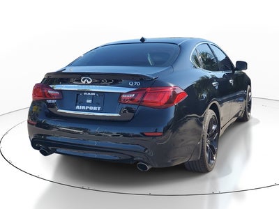 2015 INFINITI Q70 3.7
