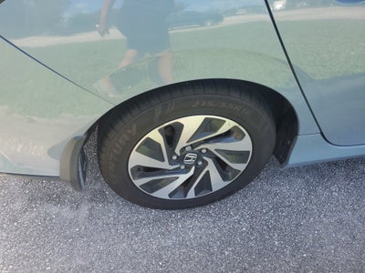 2018 Honda Civic Hatchback LX