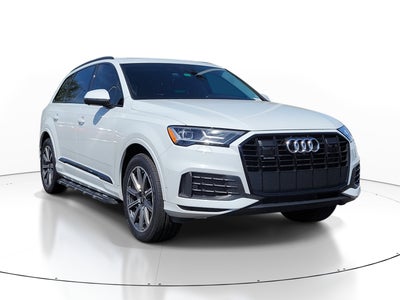 2022 Audi Q7 Premium Plus