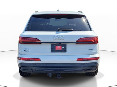 2022 Audi Q7 Premium Plus