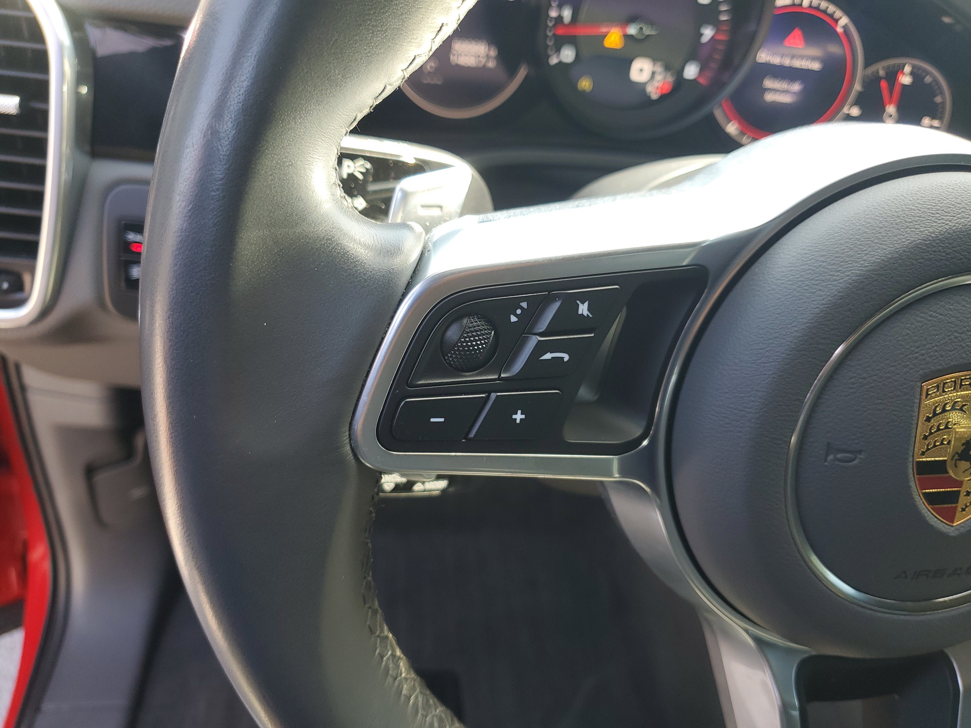 2021 Porsche Cayenne Base