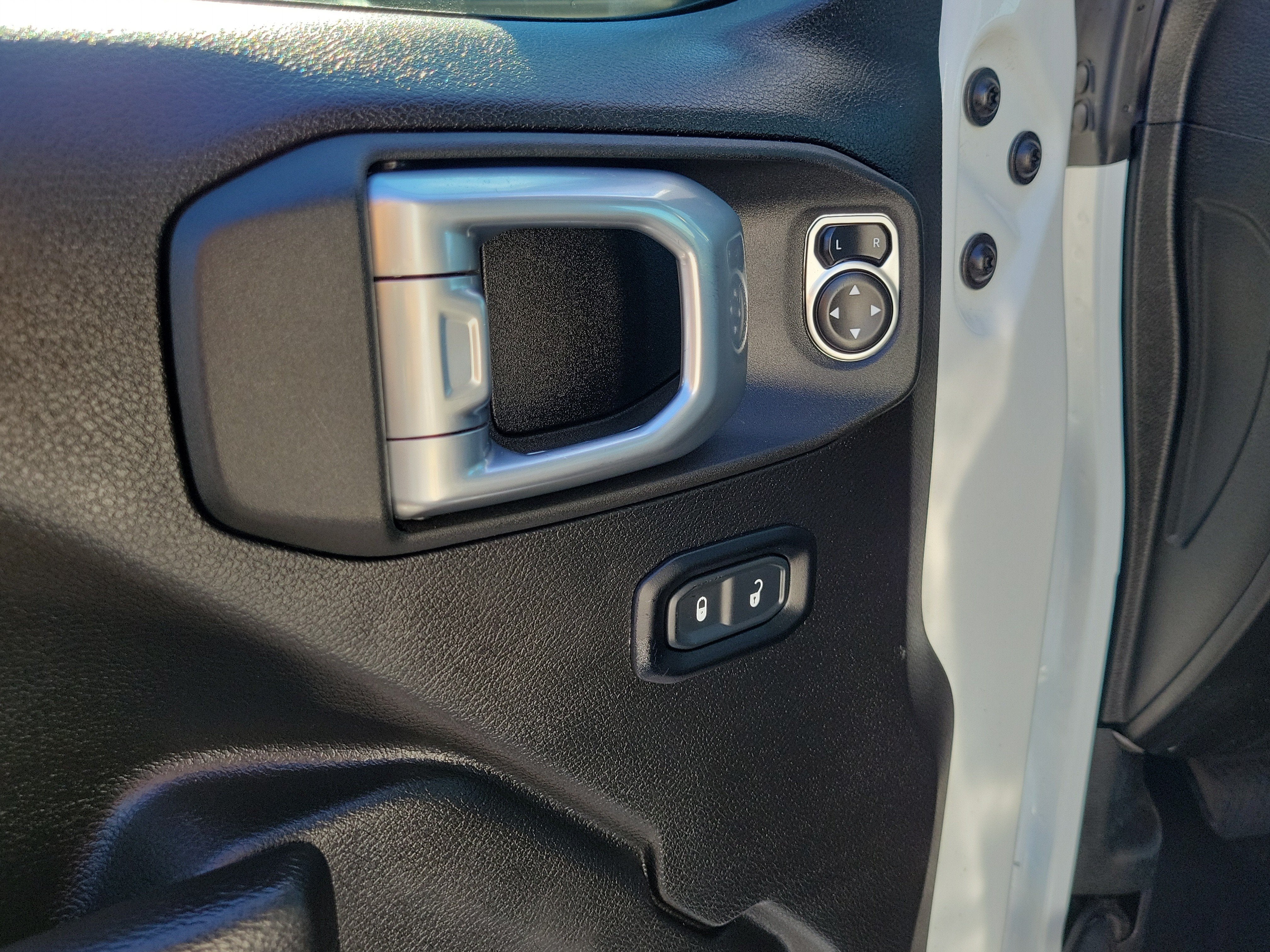 2023 Jeep Wrangler Sport Altitude