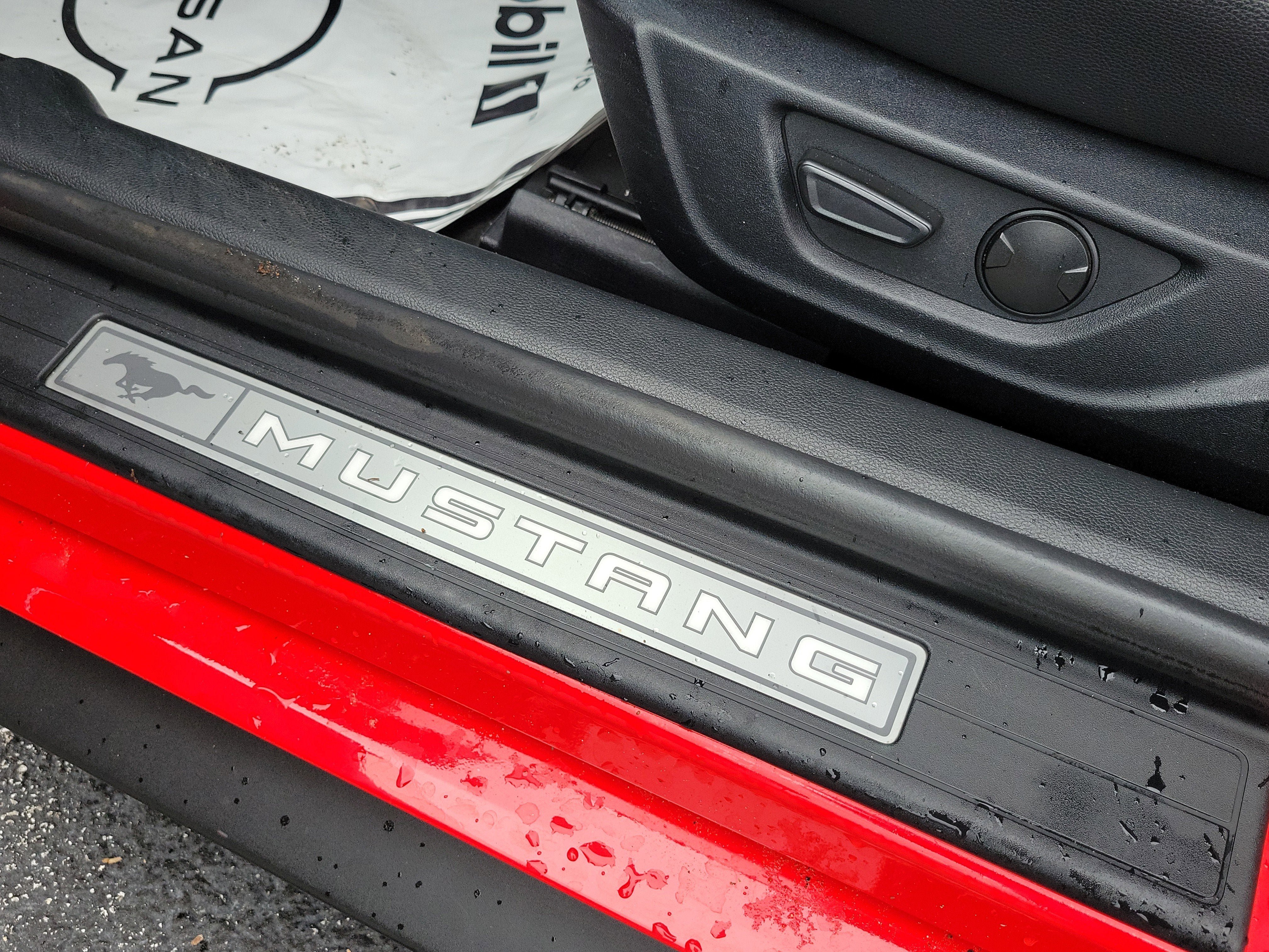 2022 Ford Mustang EcoBoost Premium