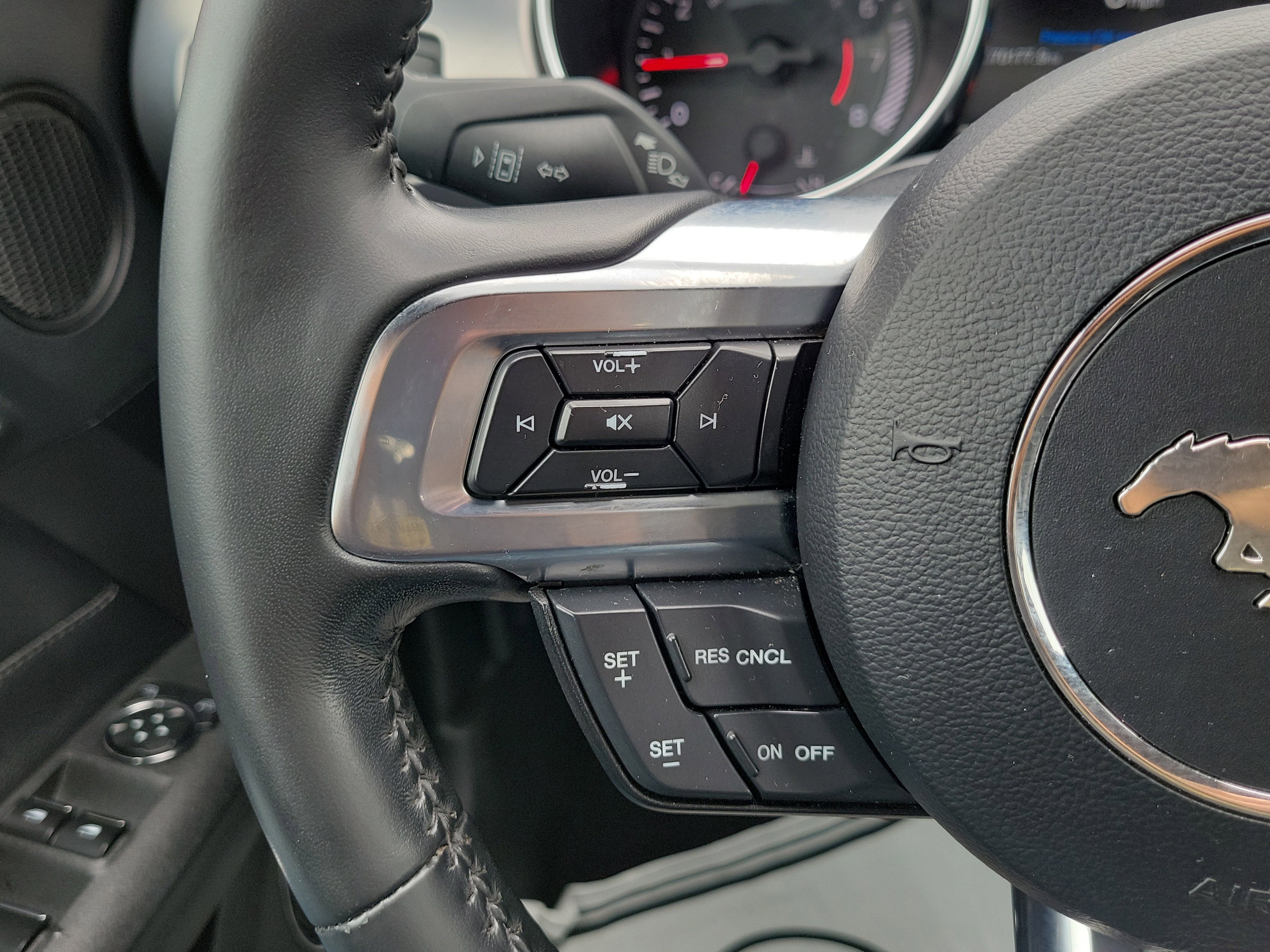 2022 Ford Mustang EcoBoost Premium