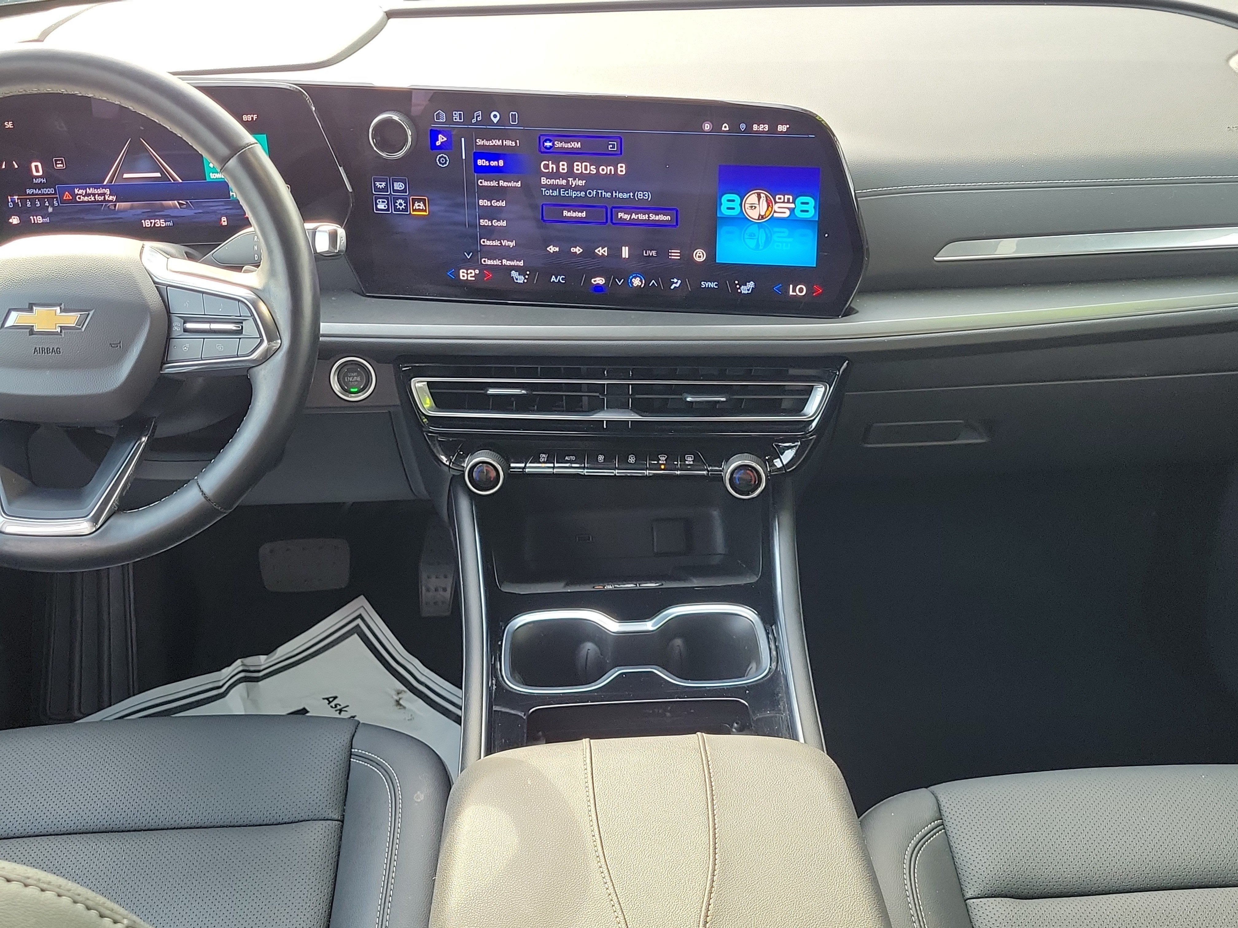 2024 Chevrolet Traverse FWD LT