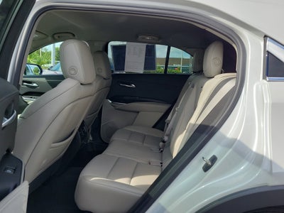 2023 Cadillac XT4 FWD Premium Luxury